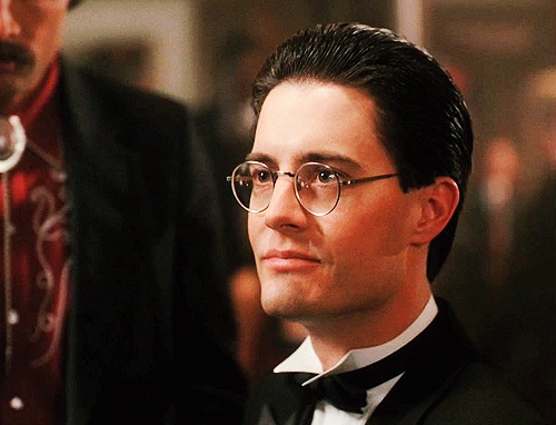 Image of Agent Cooper in tuxedo from the show Twin Peaks